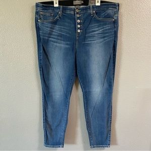 Torrid Bombshell Jeans Size 22S Short Inseam Ankle Blue High Waist Button Fly